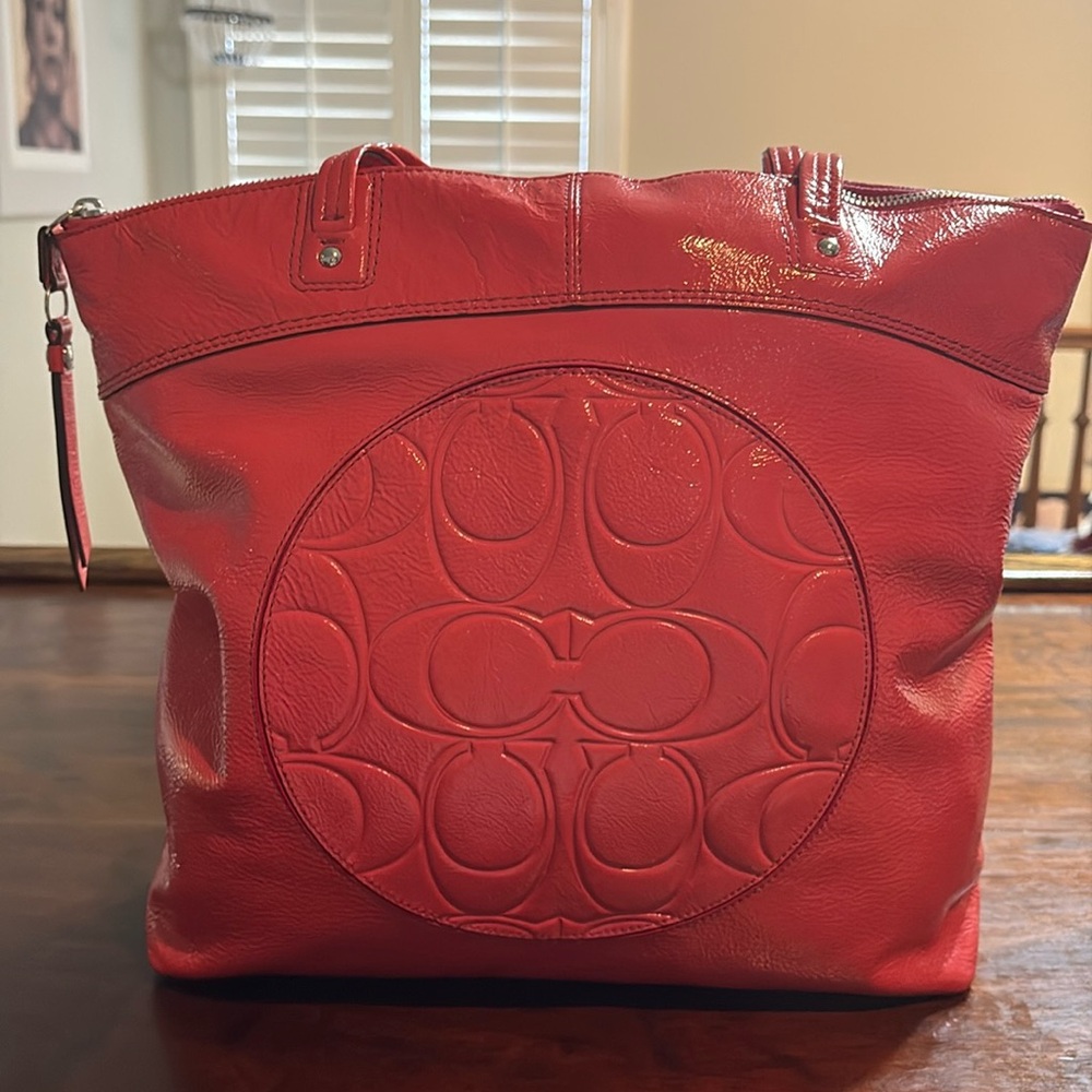 COACH Laura Patent Leather Tote Bag Coral Pink